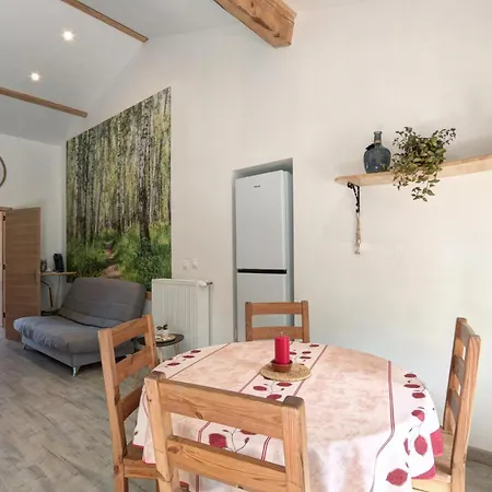 Sejour Paisible En De Charme Avec En Campagne - Fr-1-496-334 * Saint-Julien-Molin-Molette