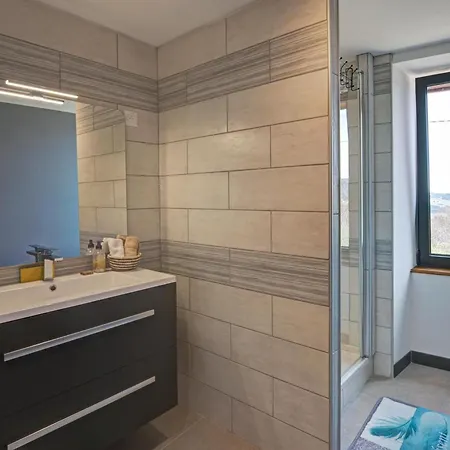 Sejour Paisible En De Charme Avec En Campagne - Fr-1-496-334 Holiday home *